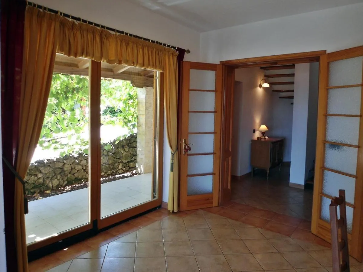 Holiday House Klarin With Sea View Preko 0*,